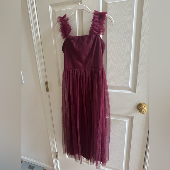 Divine Invitation Burgundy Tulle Swiss Dot Ruffled Midi Dress size XS - Picture 5 of 11